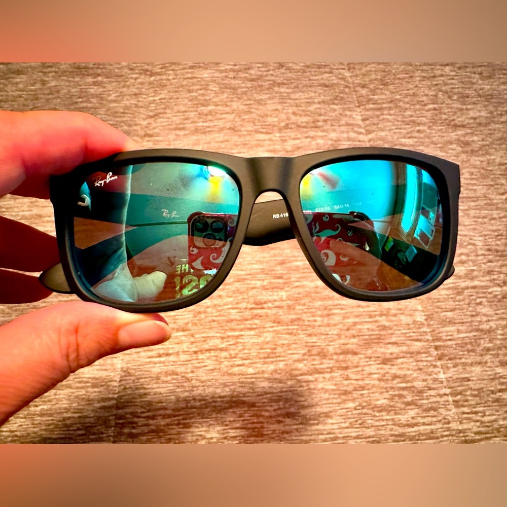 ❌ SOLD❌ 🕶️ Ray Ban “Justin” Men’s Sunglasses 🕶️